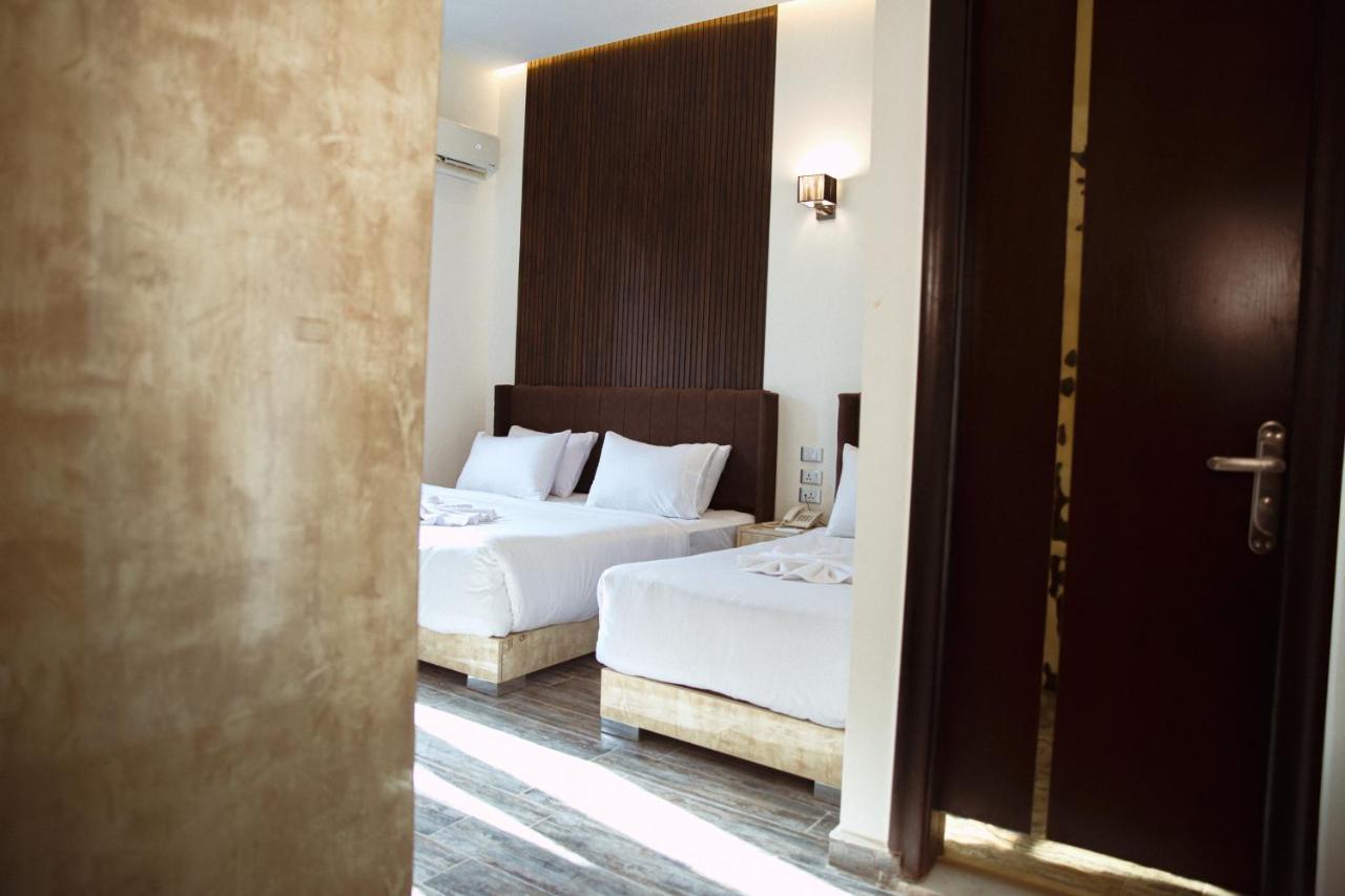 Tourist Palace Hotel Cairo Exterior photo